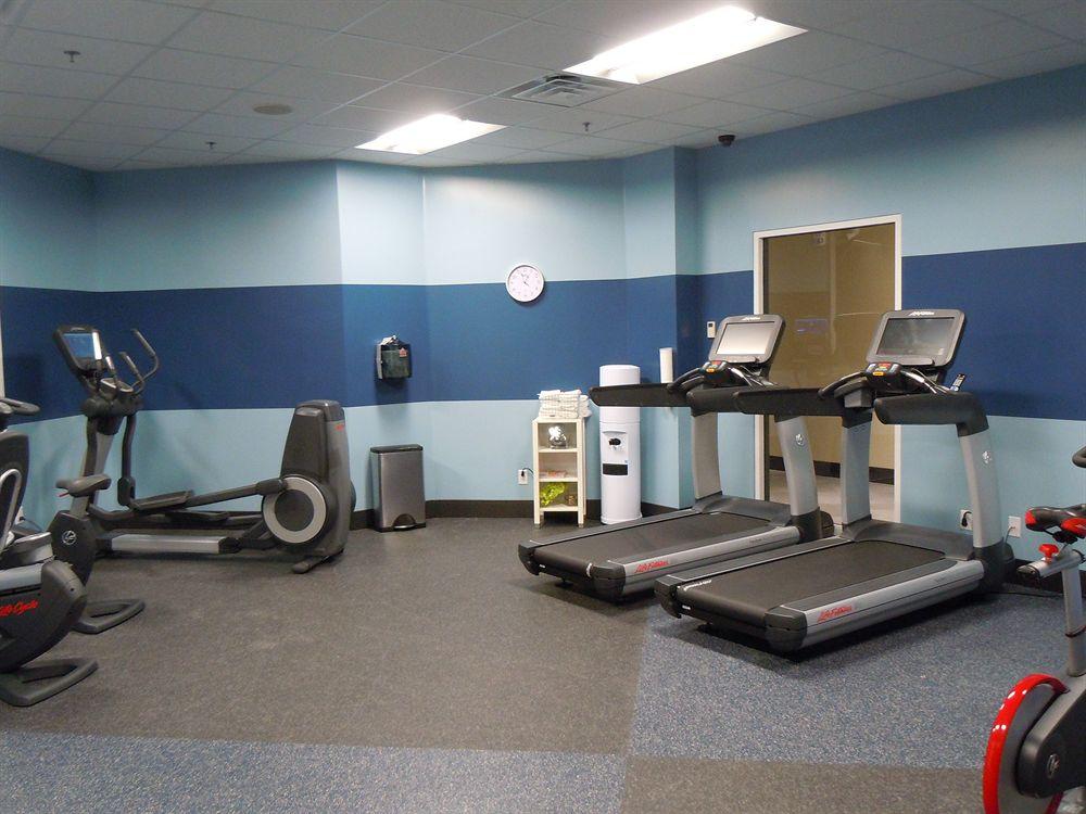 Four Points By Sheraton Edmundston Hotel & Conference Center Esterno foto