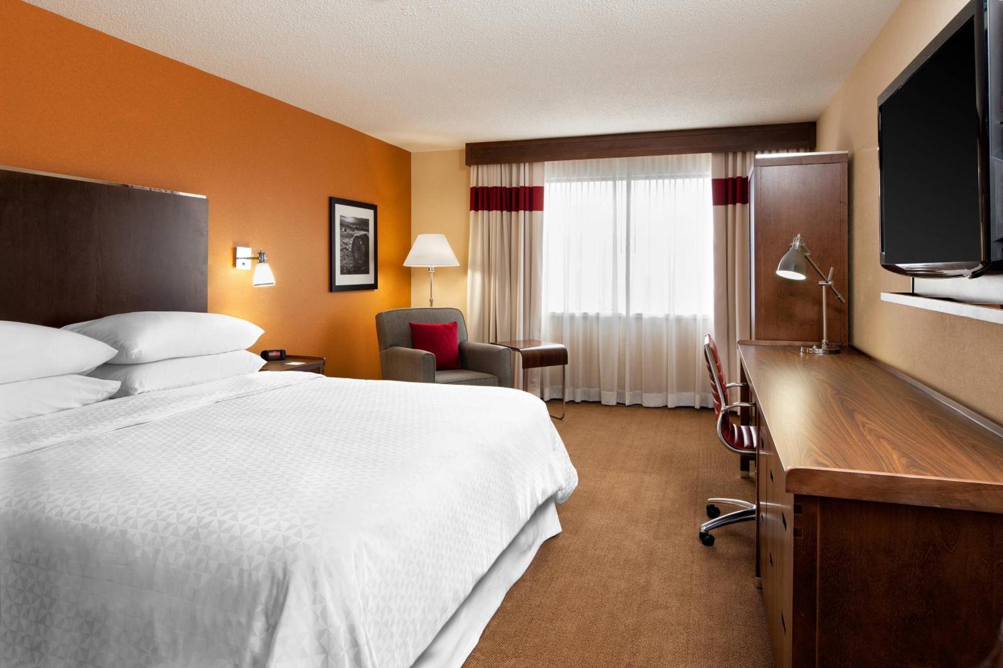 Four Points By Sheraton Edmundston Hotel & Conference Center Esterno foto