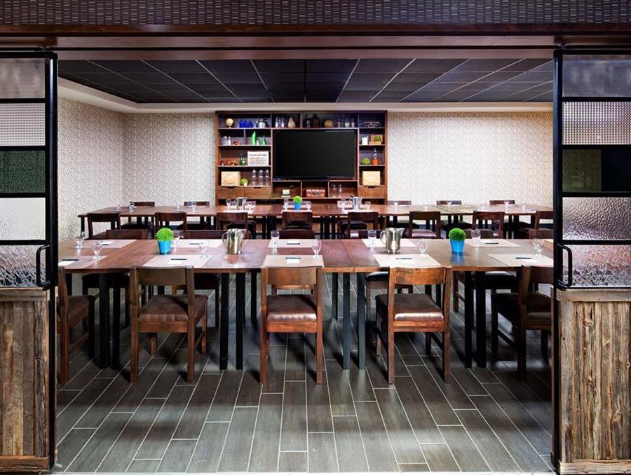 Four Points By Sheraton Edmundston Hotel & Conference Center Esterno foto